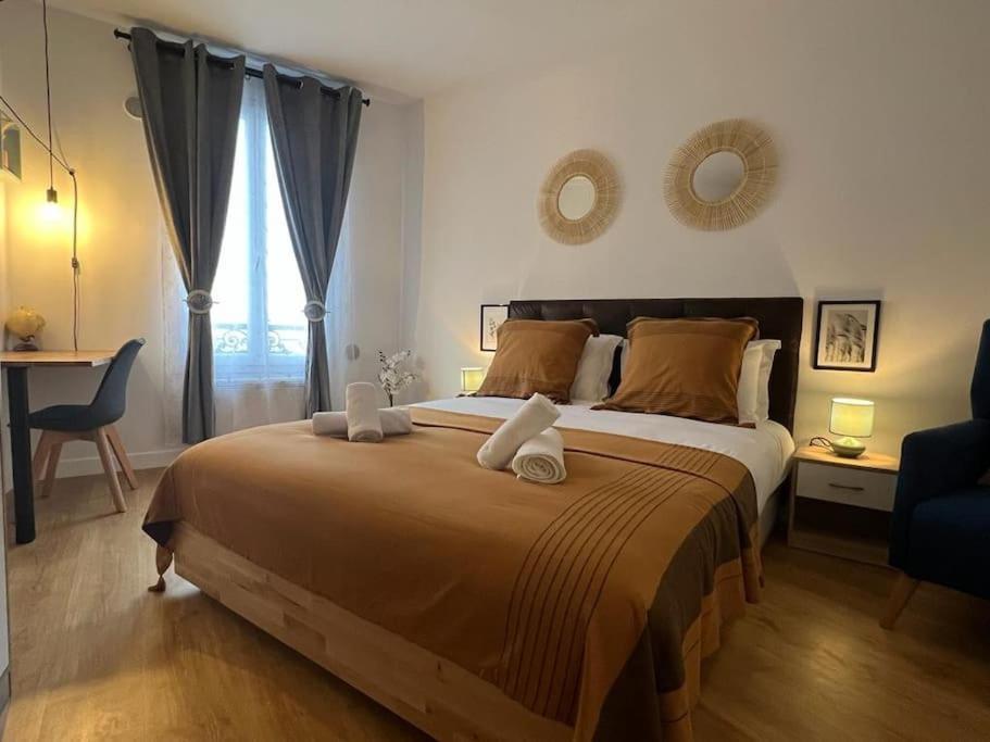 Metro 14 Et Le Metro 7 A 7 Minutes A Pied Emplacement Strategique Parking Gratuit Appartement *